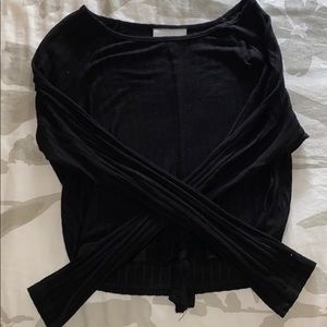 Black cropped long sleeve